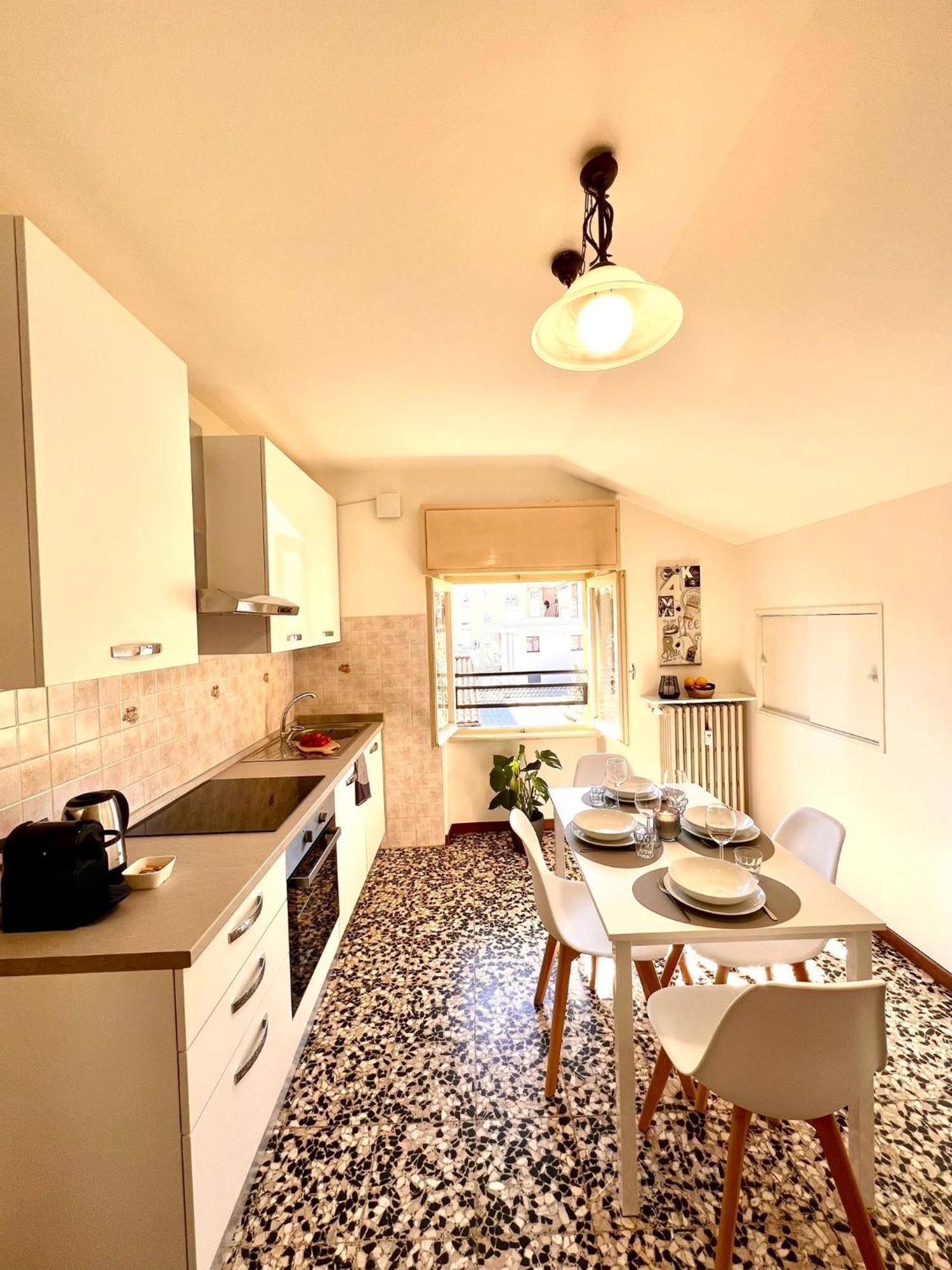 Ferienwohnung La Mansarda Como Exterior foto